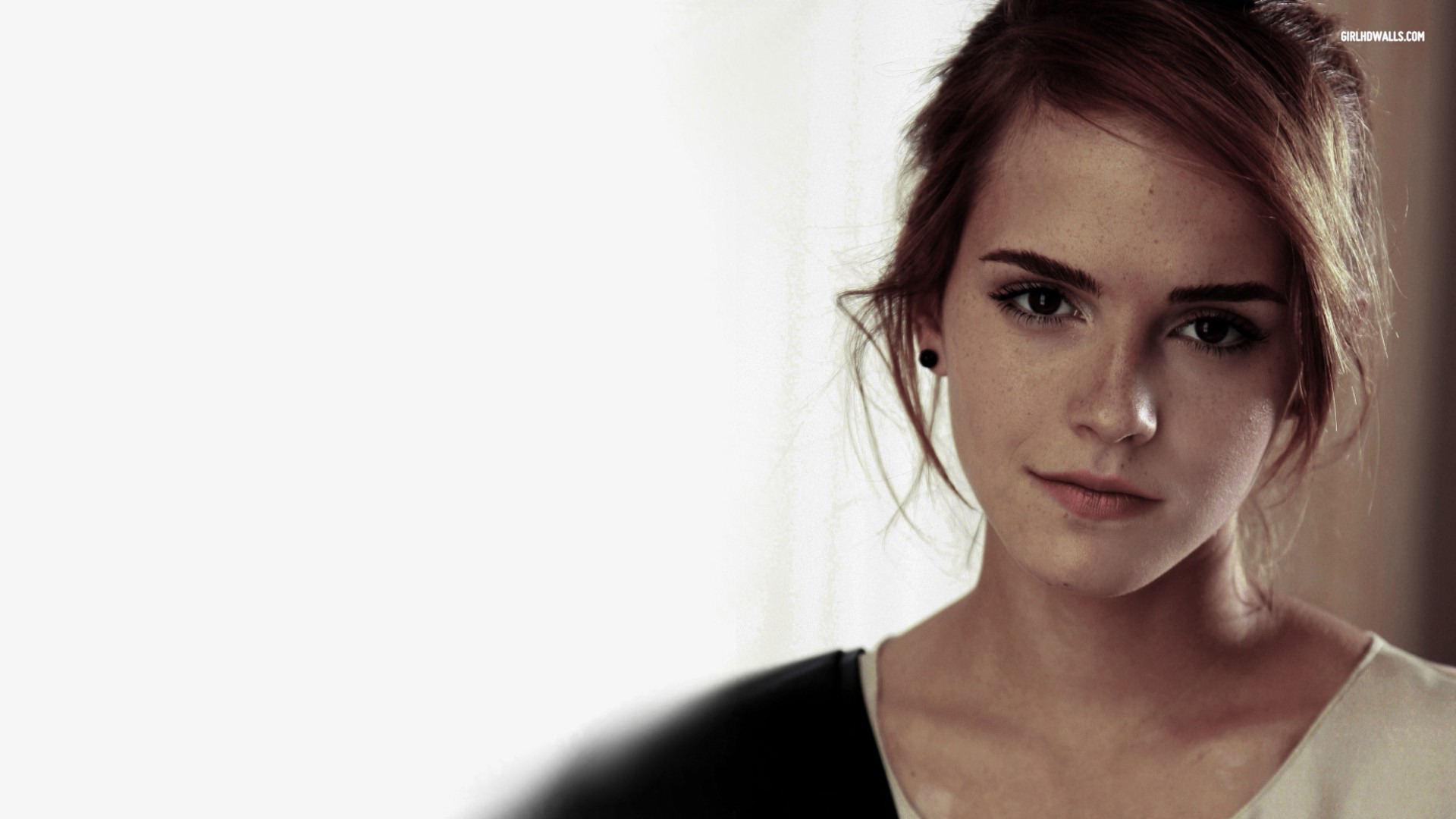 Emma-Watson-Widescreen