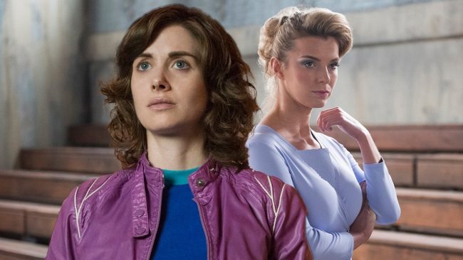 glow-alison-brie-and-betty-gilpin-on-discovering-the-joys-of_2wnz-650x366