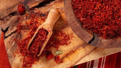 زعفران چگونه طعم واقعی خود را نشان می‌دهد؟ راهنمای انتخاب، دم‌کردن و استفاده در غذا