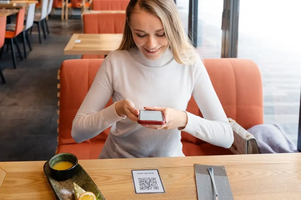 افزایش فروش با QR کد منوی دیجیتال